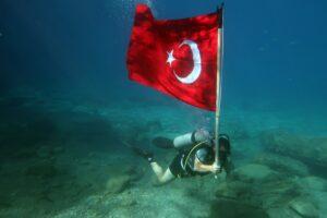 PADI mi CMAS mı